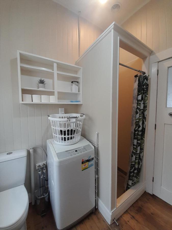 Character 1-Bedroom Unit Masterton Bagian luar foto