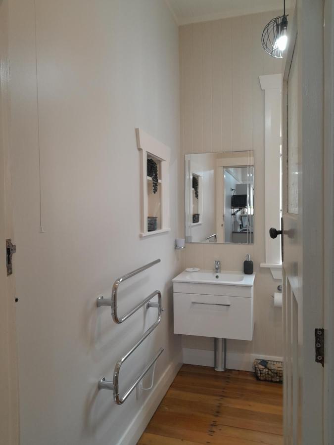 Character 1-Bedroom Unit Masterton Bagian luar foto