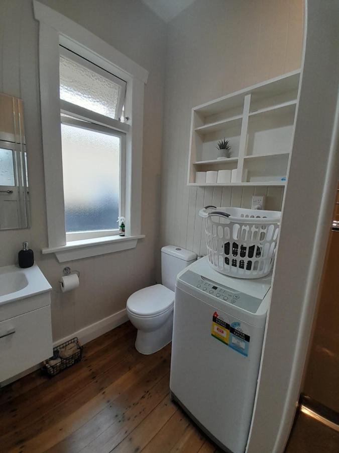 Character 1-Bedroom Unit Masterton Bagian luar foto