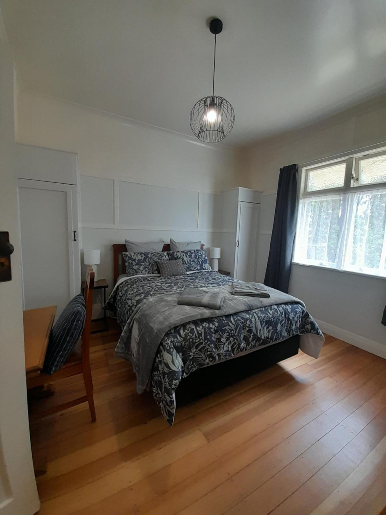 Character 1-Bedroom Unit Masterton Bagian luar foto